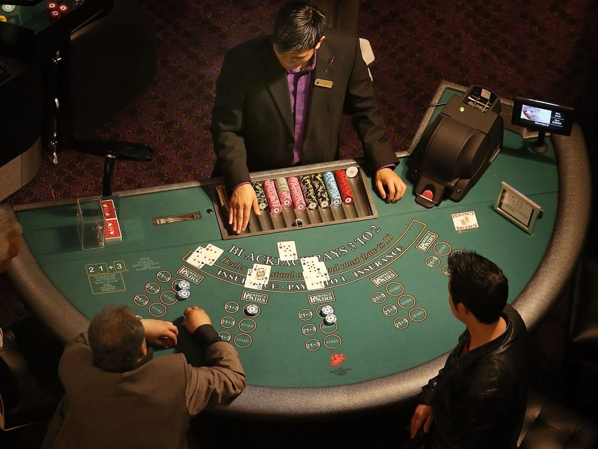 5-Line Slot Machine کیسینو میں پوکر گیمز